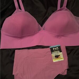 Seamless Pink Bralette and Panty Set
